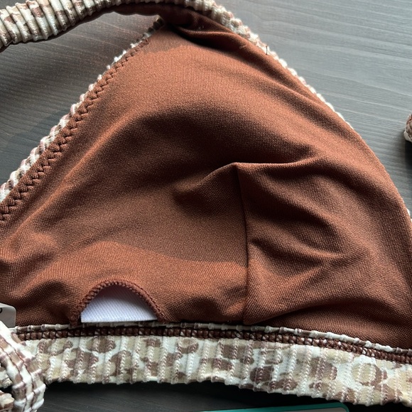 NWT Seafolly Serpentine Triangle Bikini Top - Picture 8 of 8